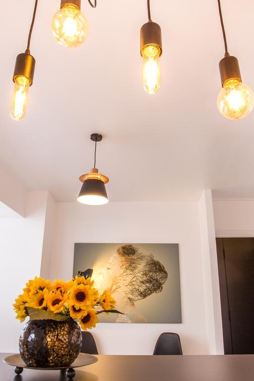 Studio L By Mrg Apartments Boekarest Buitenkant foto